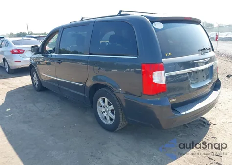 2011 Chrysler Town & Country Touring from USA, damaged, VIN 2A4RR5DG2BR675580